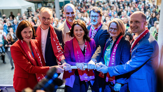 Staffelstabübergabe Bei der Staffelstabübergabe