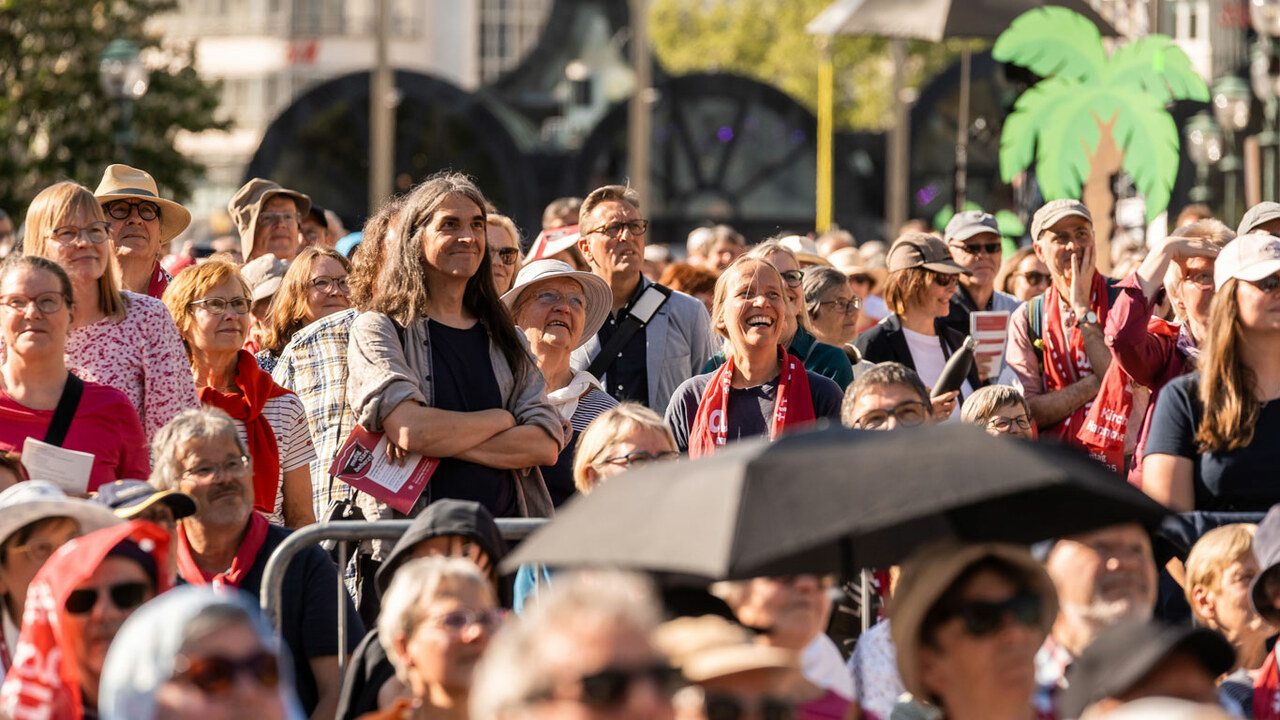 Eröffnungsgottesdienst Opernplatz