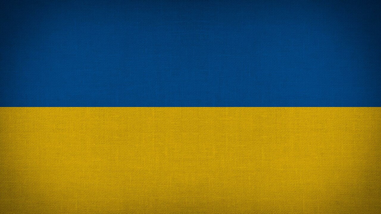Flagge der Ukraine auf Stofftextur, Zwei Streifen: oben blau unten gelb