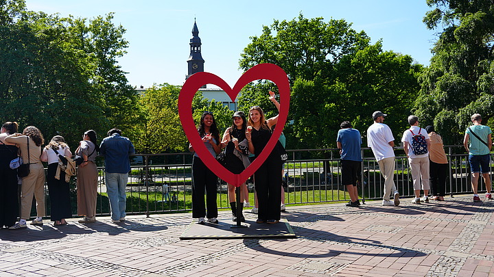 Vor Ort: Selfiepoints in der Stadt – Kirchentag zeigt Herz!
