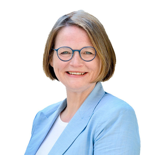 Klaudia Zepunkte - Präsidium des Kirchentages