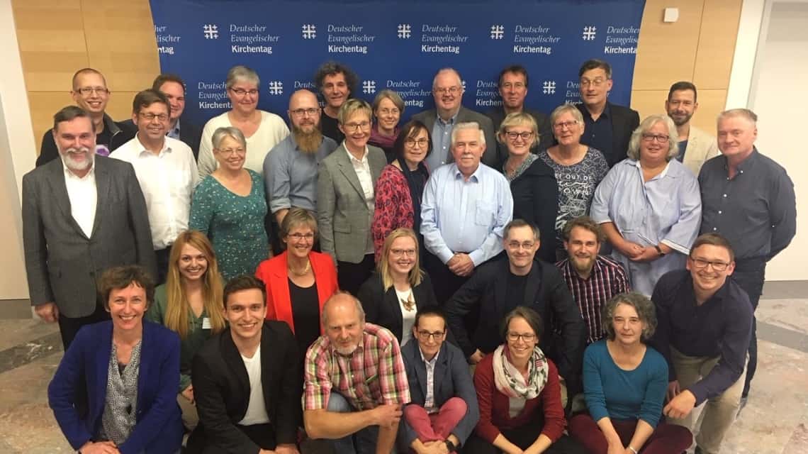 Gruppenfoto der Mitglieder der KDL - Konferenz der Landesausschüsse des Kirchentages